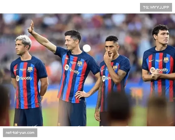 奥萨苏纳残阵防线场均失1.8球 客战巴萨面临严峻考验